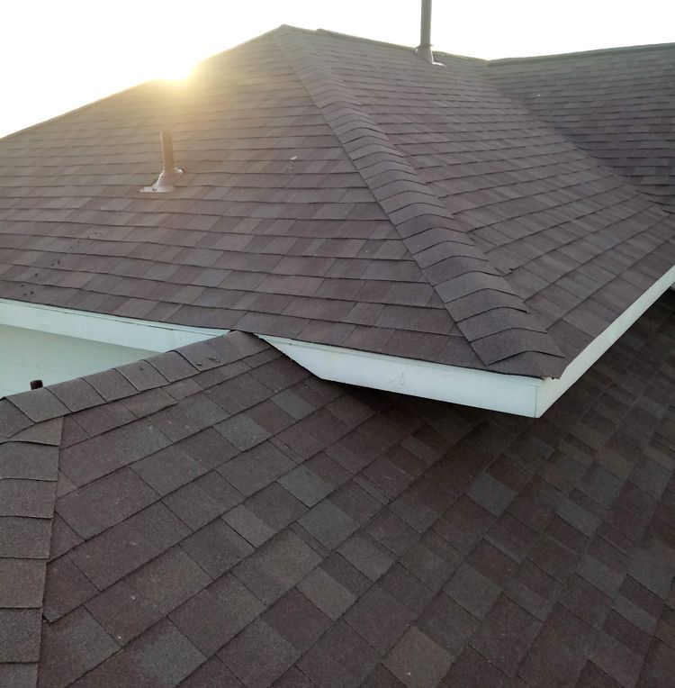 Shingle roof on home